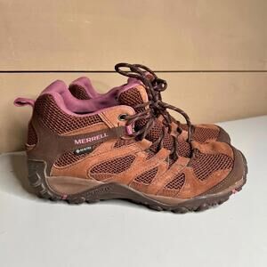 Merrell Gore-Tex Hiking Shoes Brown Pink Women US 8 EU 38.5 Trail Outdoor